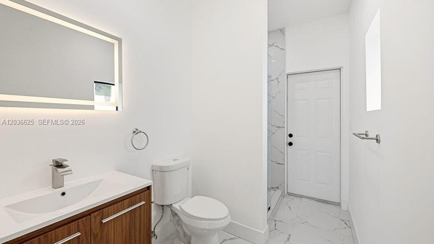 1140 NE 201st Ter photo 6