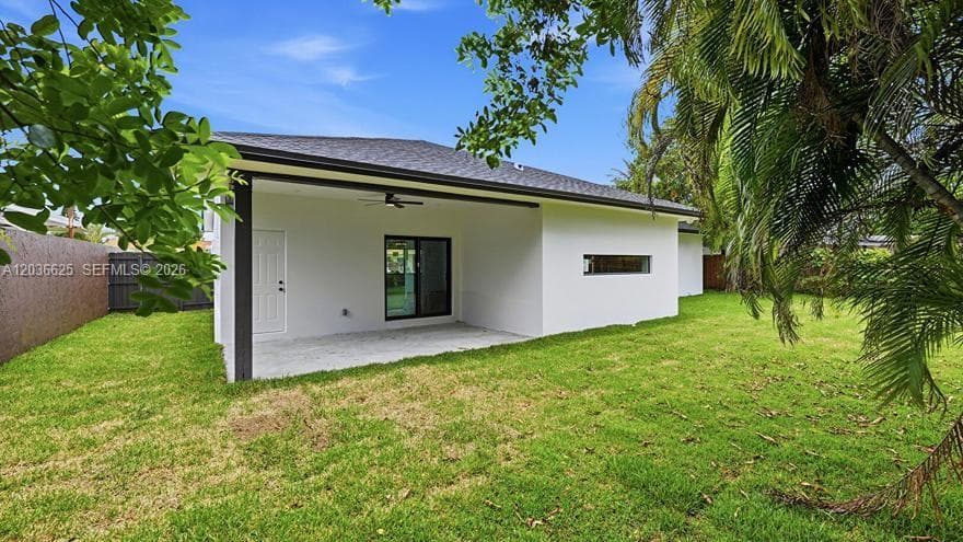 1140 NE 201st Ter photo 32