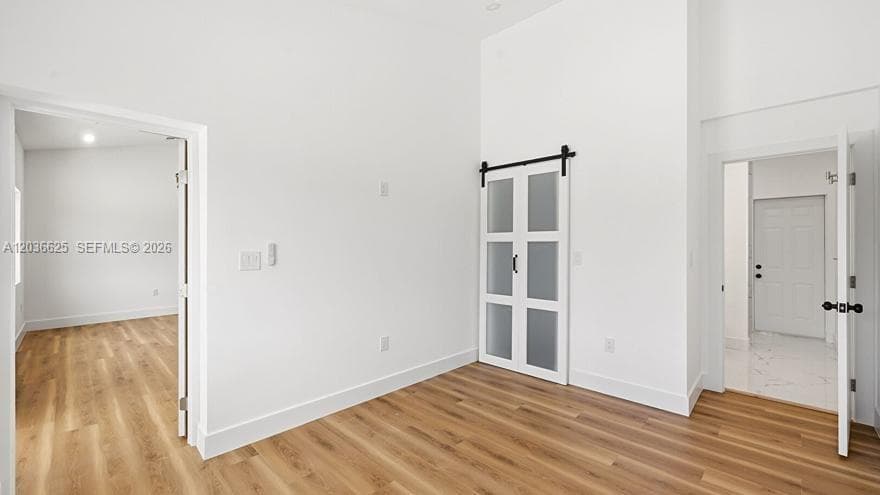 1140 NE 201st Ter photo 8