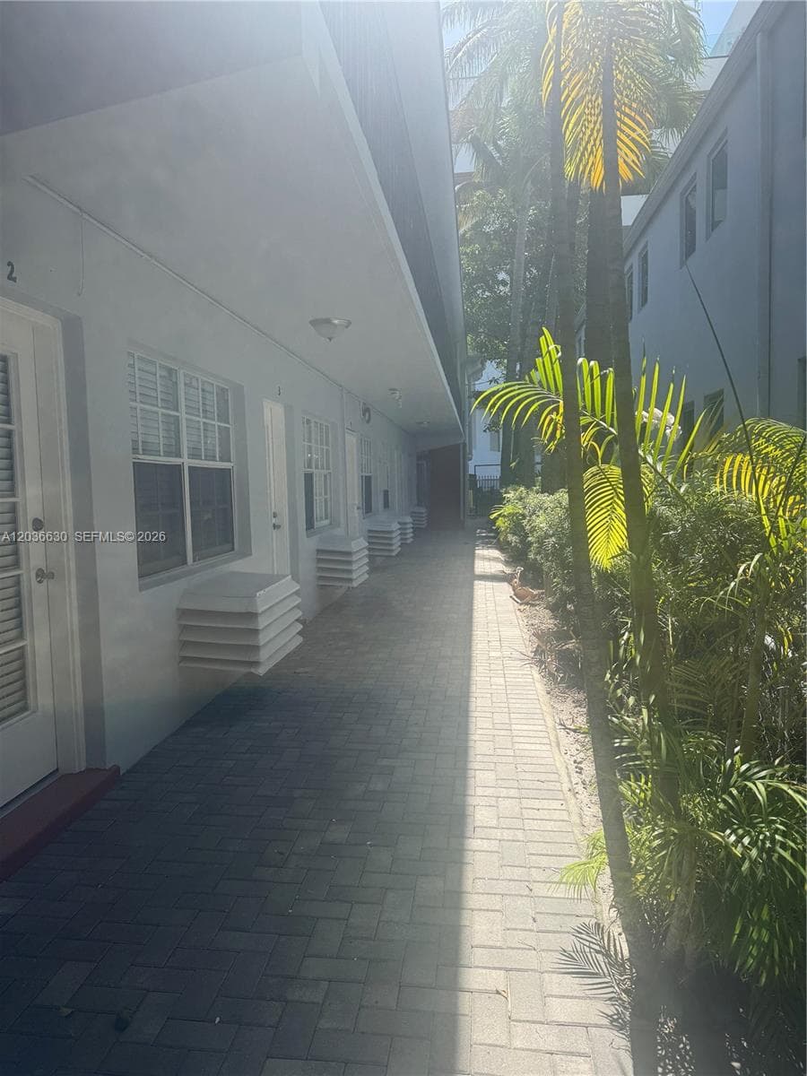 LINCOLN ROAD VILLAS EAST · #10 in Miami Beach - Photo 13