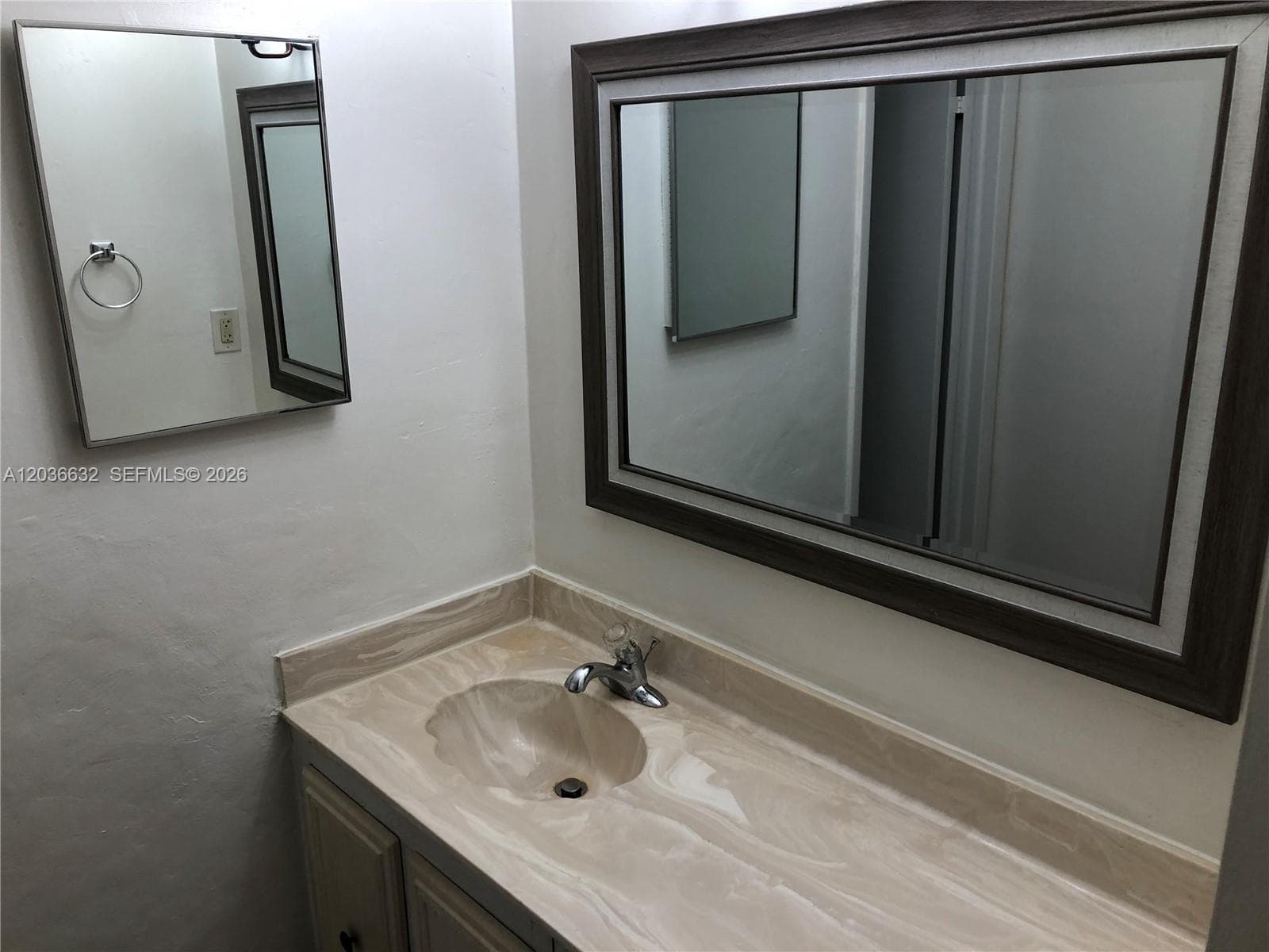 KENDALL GATE CONDO · #316 in Miami - Photo 4