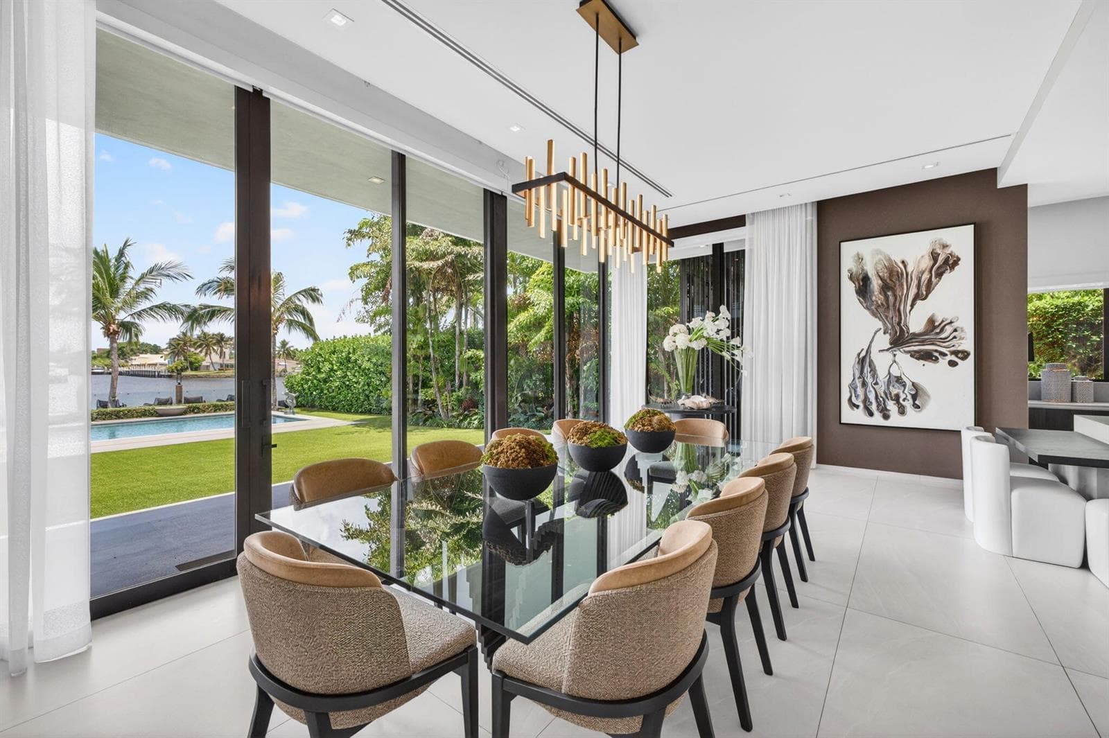 038 - Breakfast Dining Nook