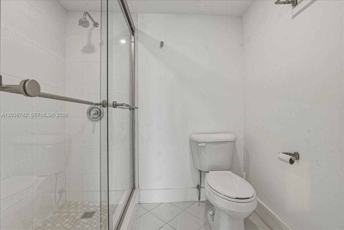 LONDON TOWERS · #404S in Bay Harbor Islands - Photo 24
