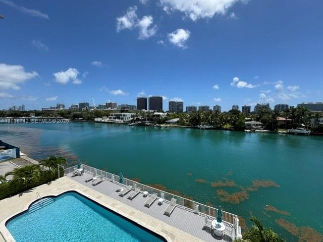 LONDON TOWERS · #404S in Bay Harbor Islands - Photo 37