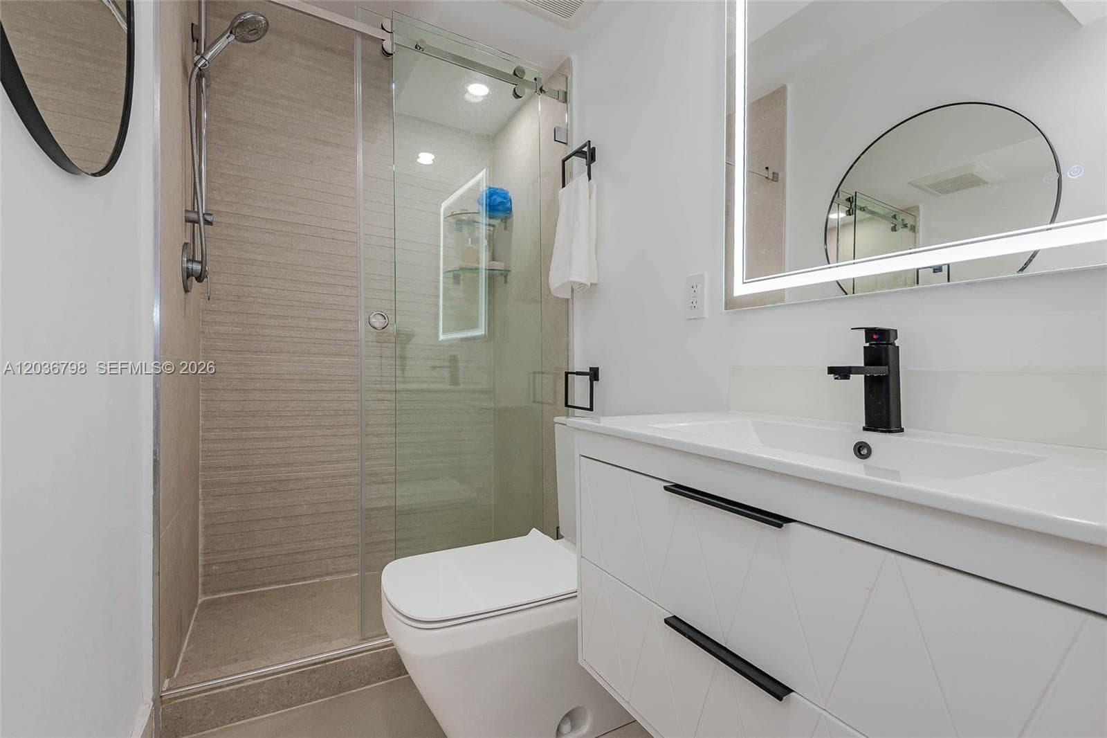 Ocean Point Condo · #326 in Miami Beach - Photo 23