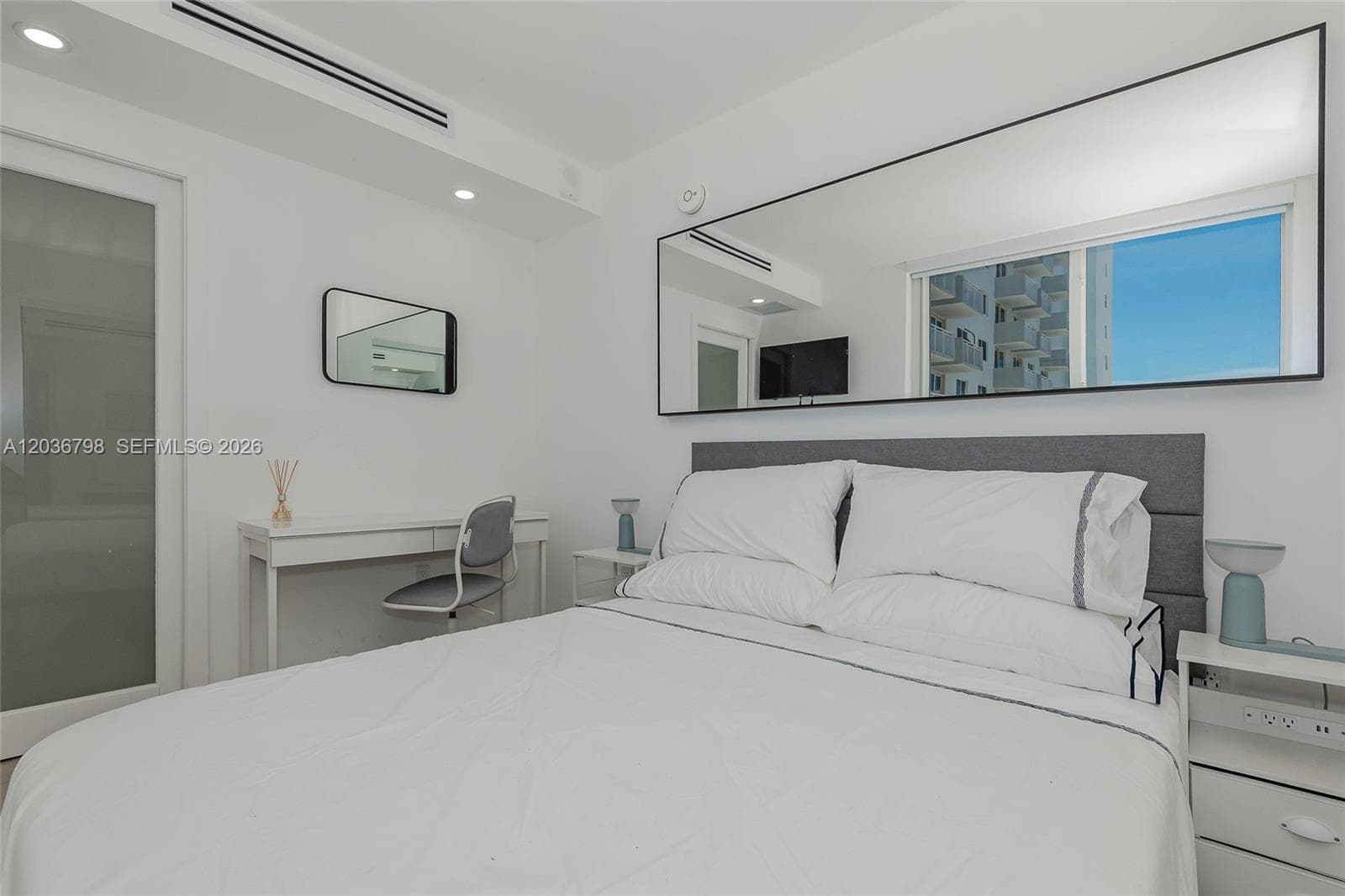 Ocean Point Condo · #326 in Miami Beach - Photo 18