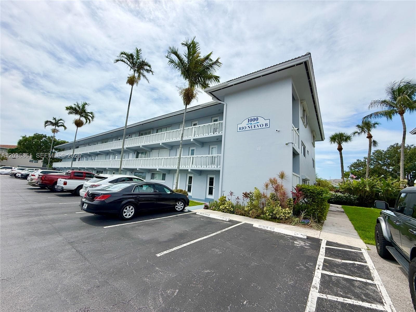 RIO NUEVO B CONDO · #201 in Fort Lauderdale - Photo 8