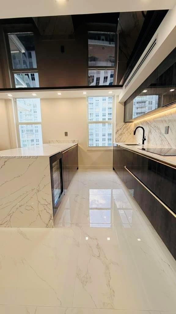 WINSTON TOWER 300 CONDO · #1612 in Sunny Isles Beach - Photo 4