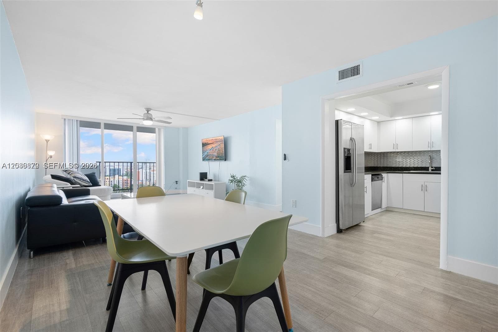 COMMODORE PLAZA CONDO · #2009 in Aventura - Photo 6