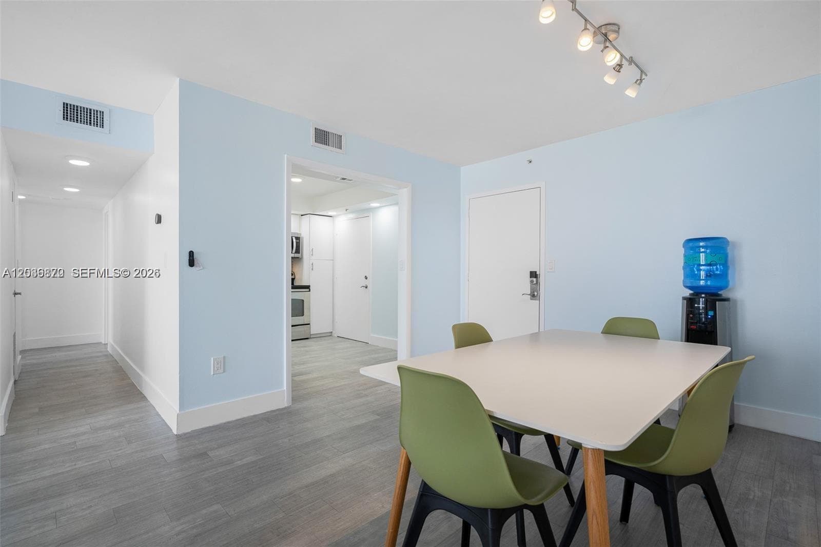 COMMODORE PLAZA CONDO · #2009 in Aventura - Photo 1
