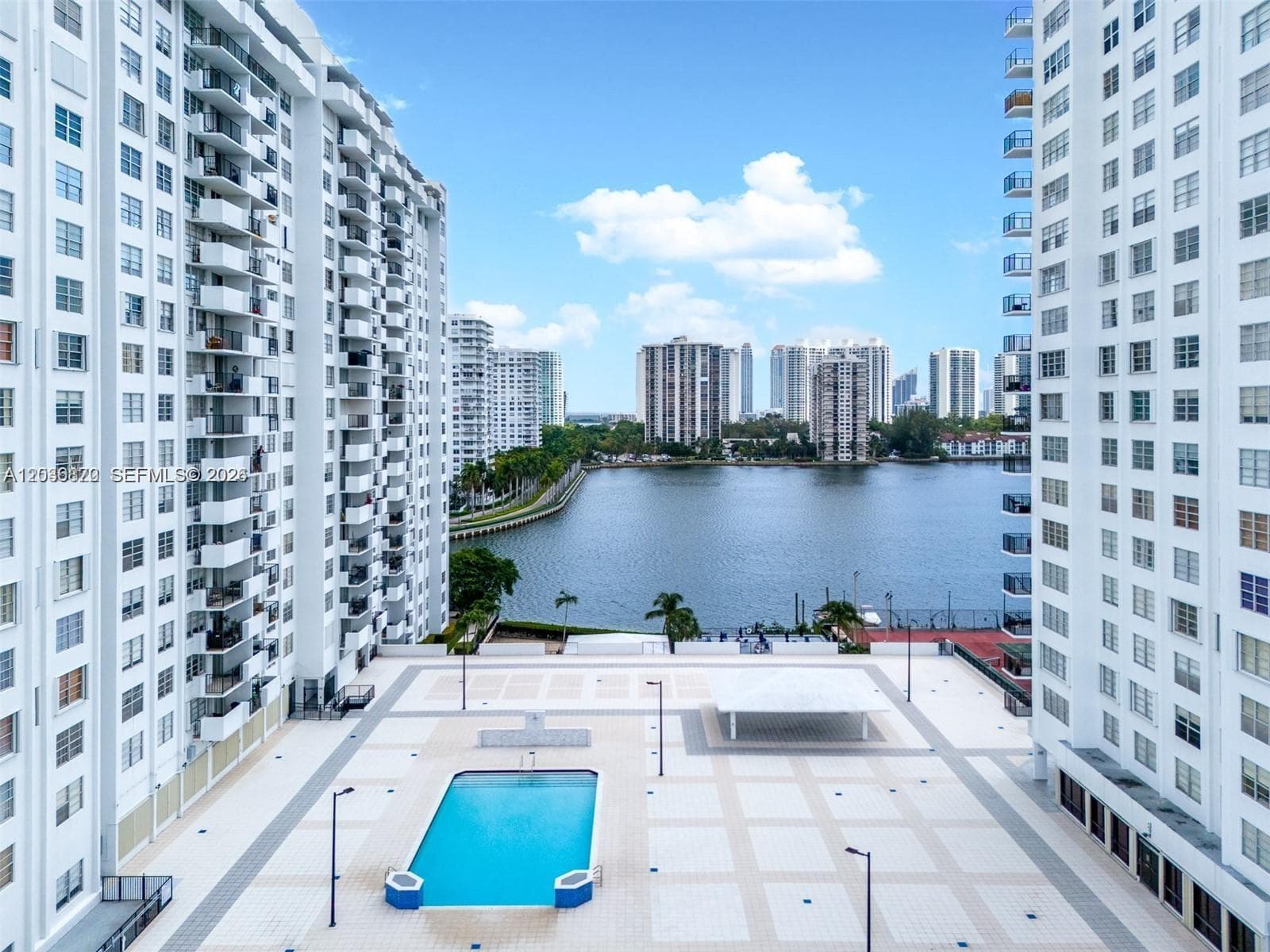 COMMODORE PLAZA CONDO · #2009 in Aventura - Photo 14