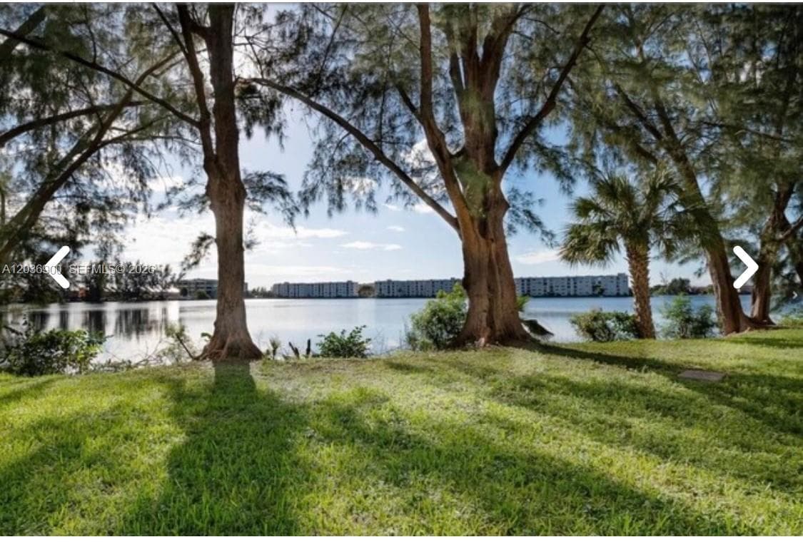 SAMARI LAKE EAST CONDO · #1158 in Hialeah Gardens - Photo 14