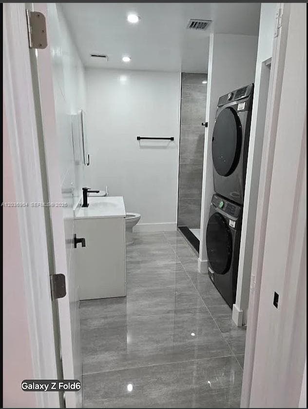 Full Bath with In-Unit Laundry & Utility-Equipped