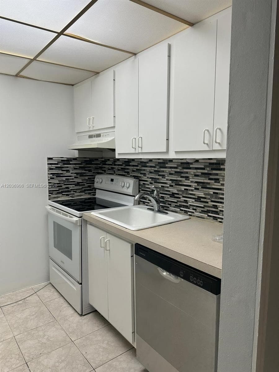TOWN COLONY CONDO · #47A in Hollywood - Photo 26