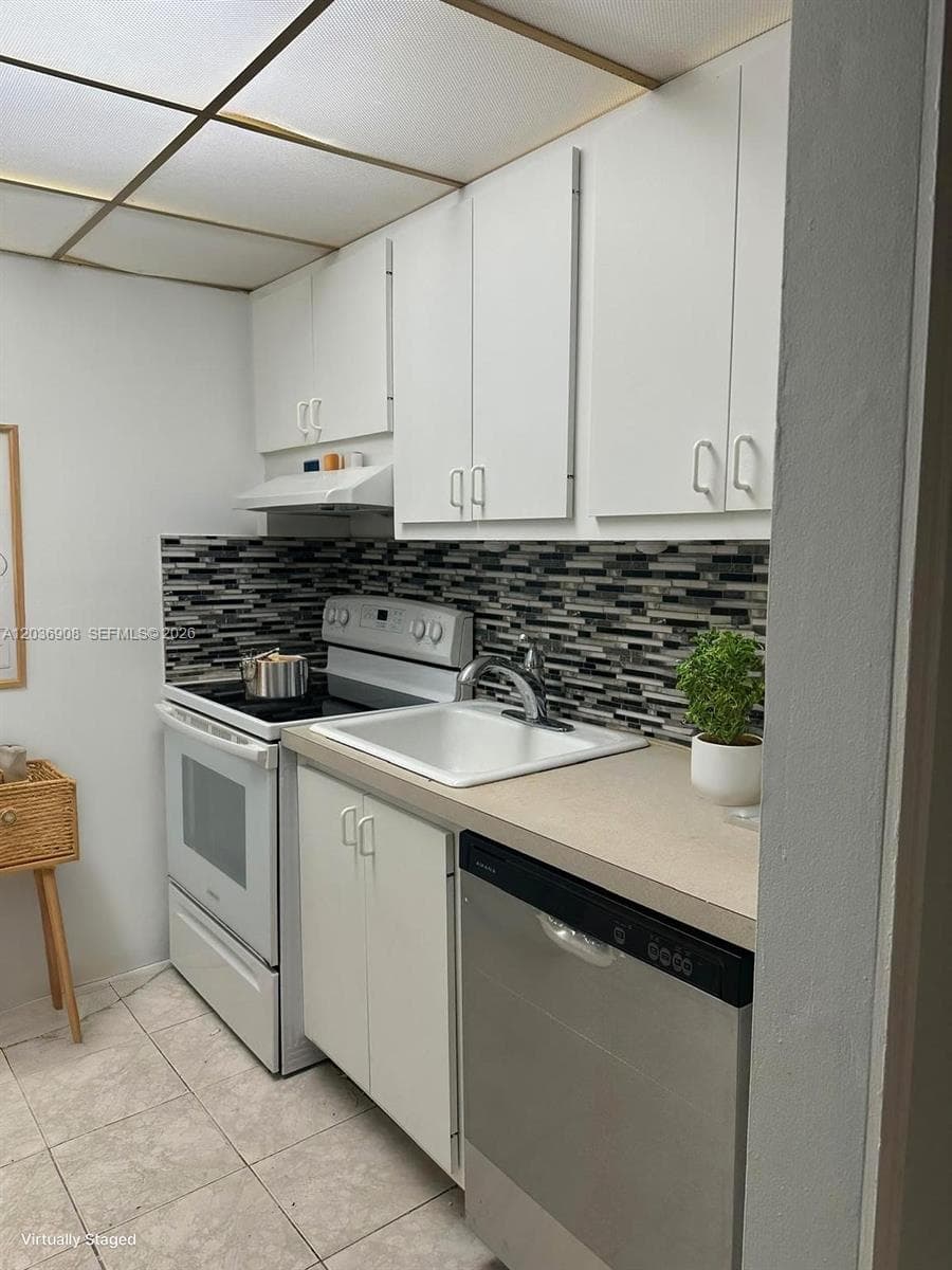 TOWN COLONY CONDO · #47A in Hollywood - Photo 32