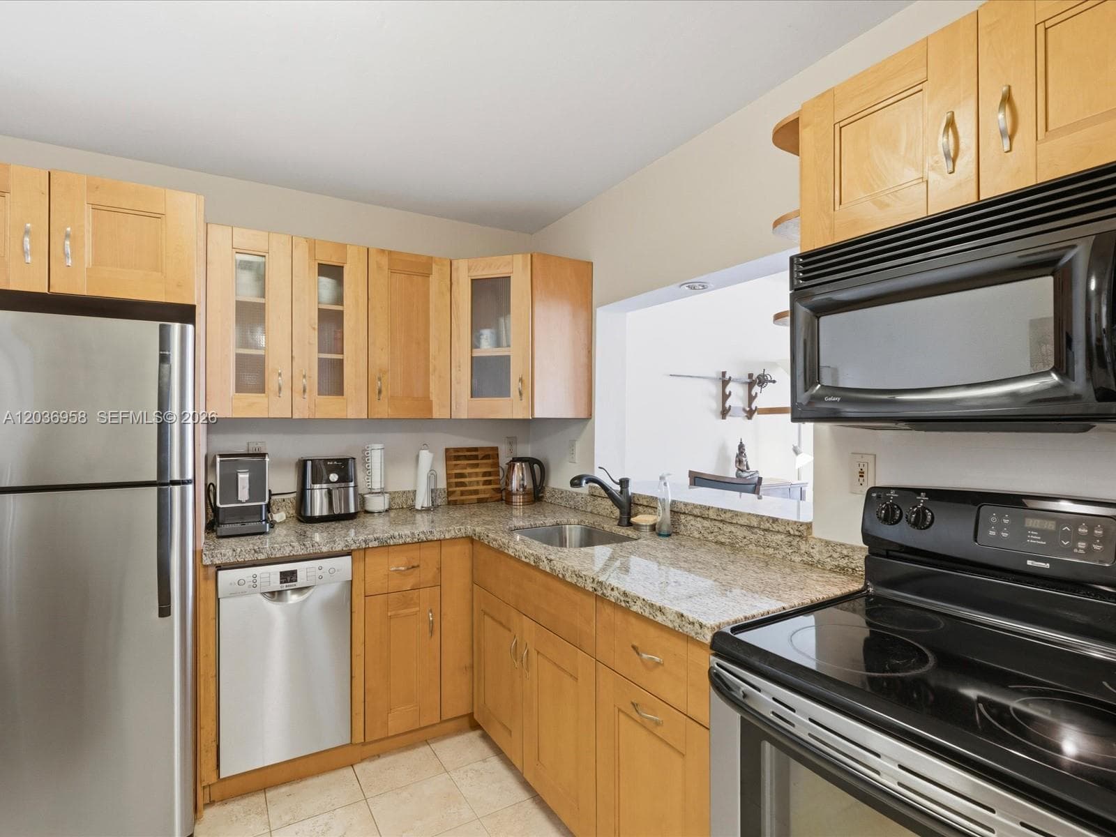 OCEAN 36 SOUTH CONDO · #504 in Miami Beach - Photo 6