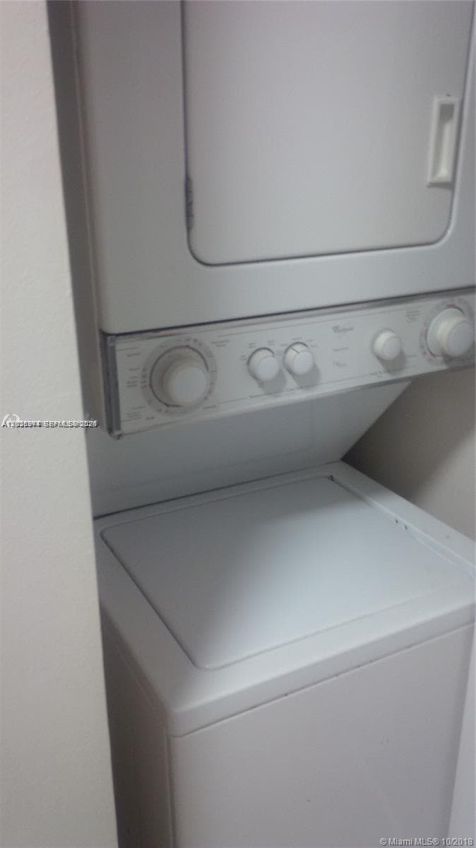 Porto Bellagio · #3113 in Sunny Isles Beach - Photo 11