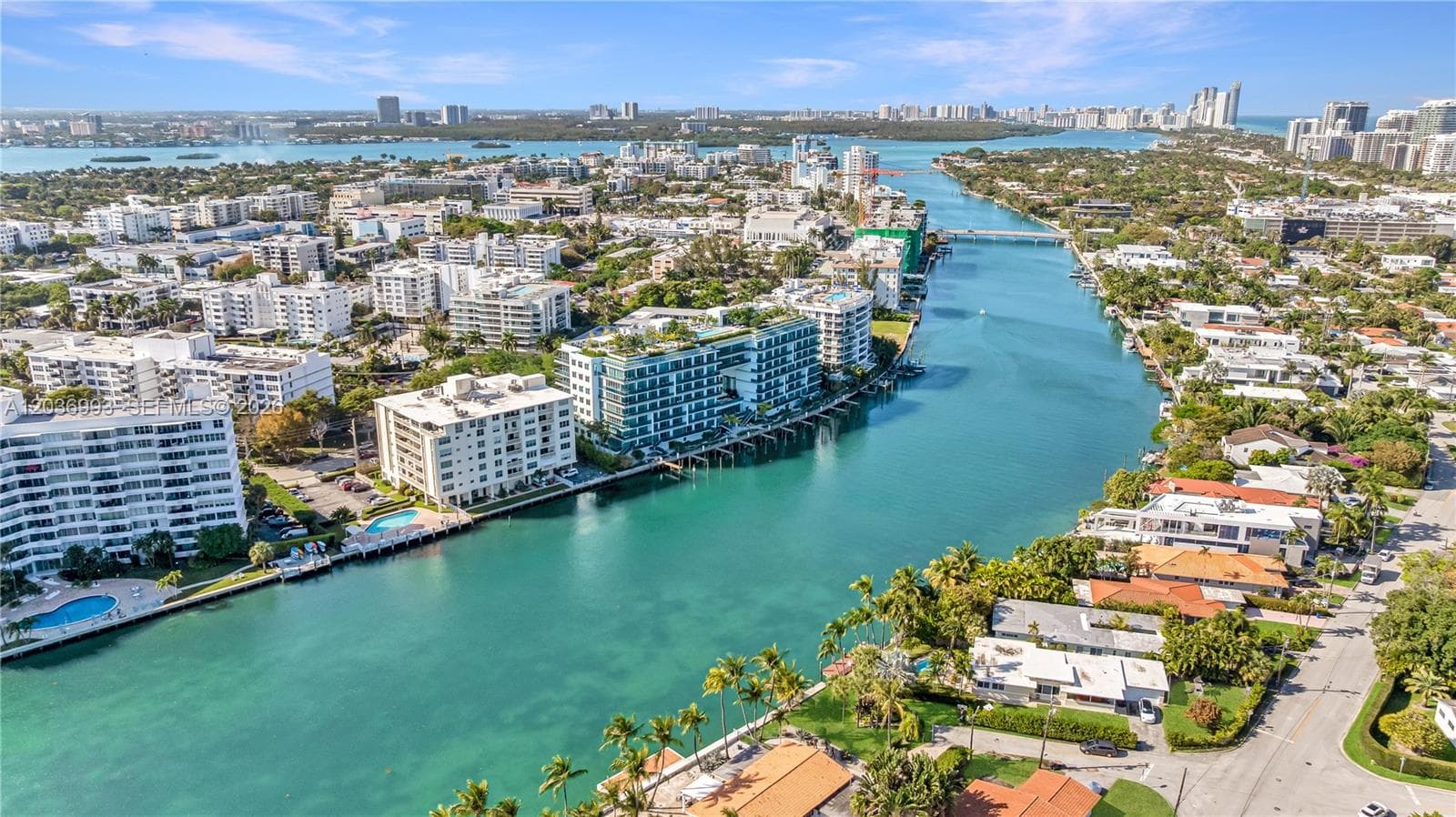 LA BAIA BAY HARBOR ISLAND · #512 in Bay Harbor Islands - Photo 24