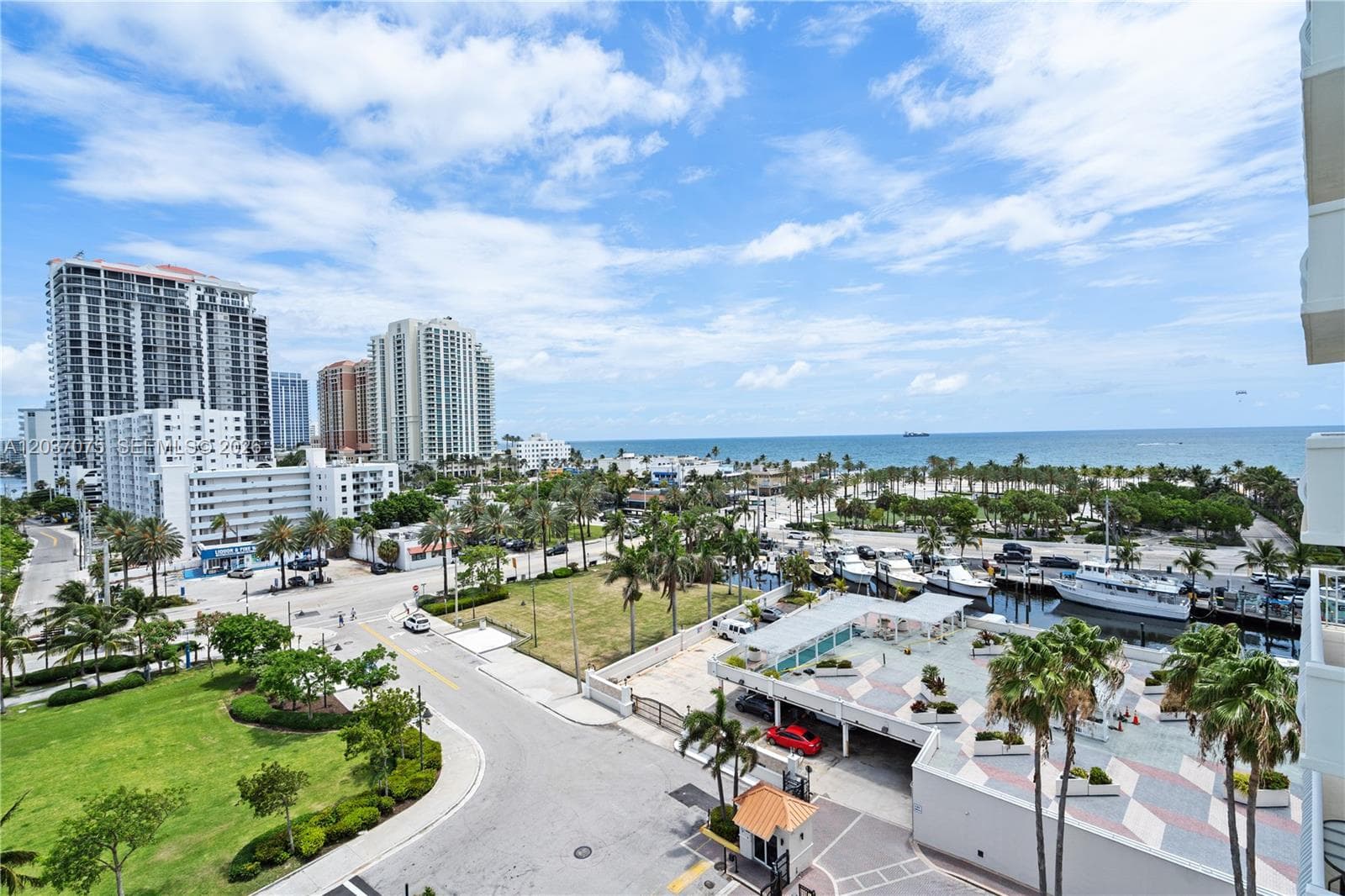 VENETIAN CONDO · #809 in Fort Lauderdale - Photo 2
