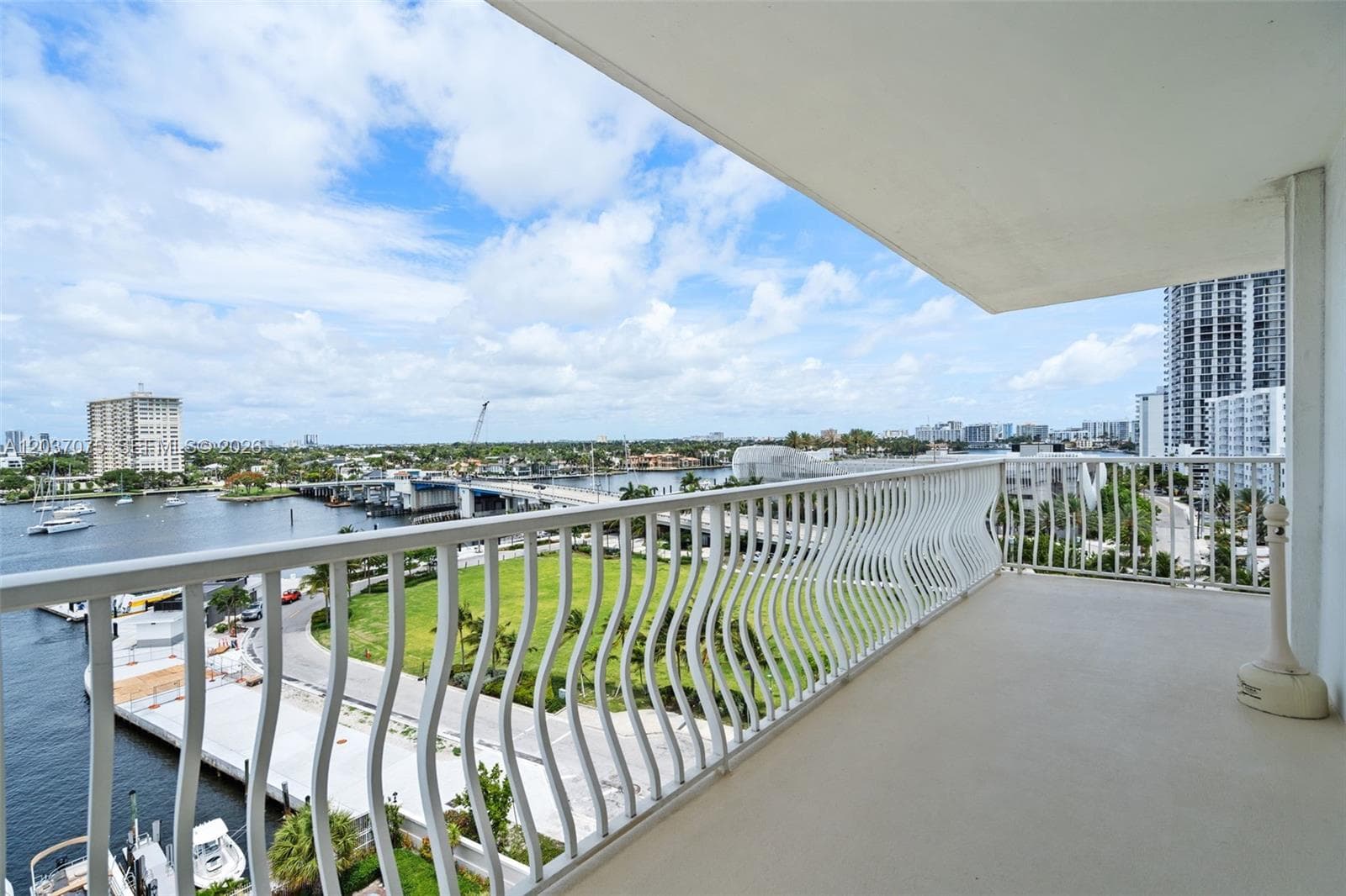 VENETIAN CONDO · #809 in Fort Lauderdale - Photo 3