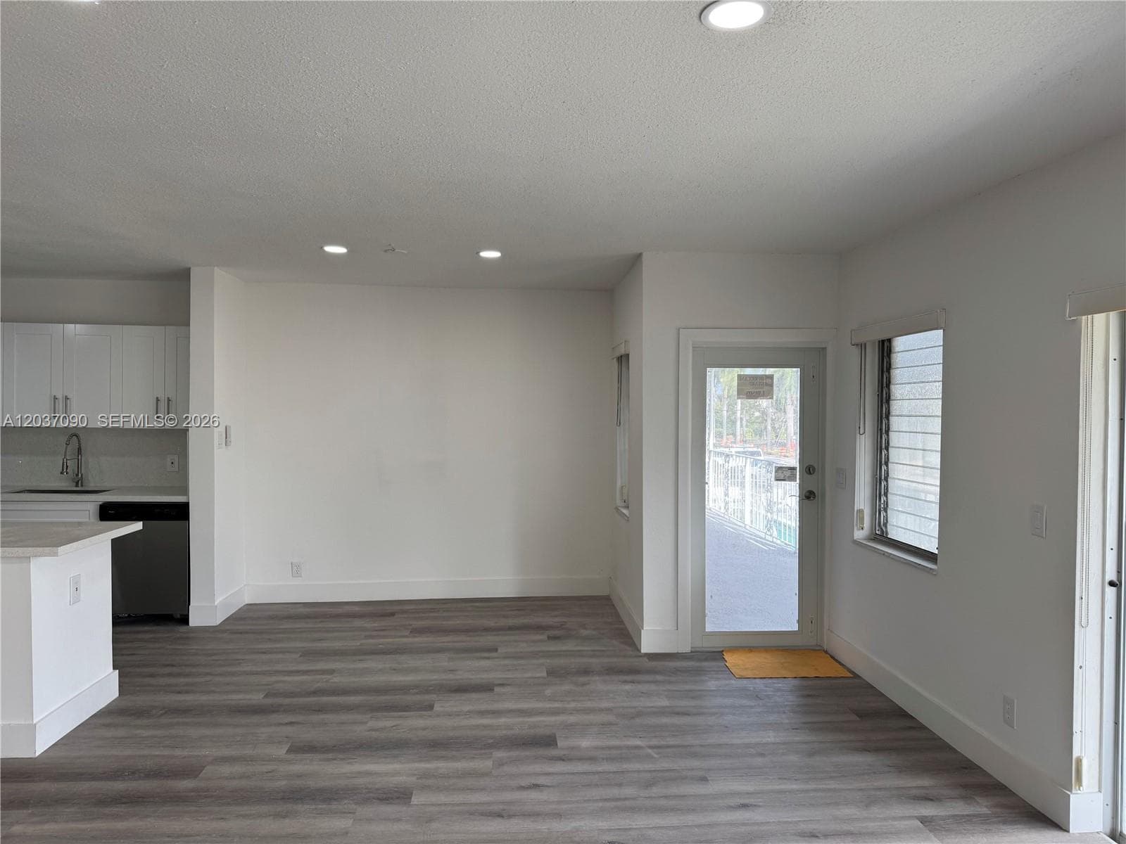 Coastal Garden Condo · #211 in Hallandale Beach - Photo 4