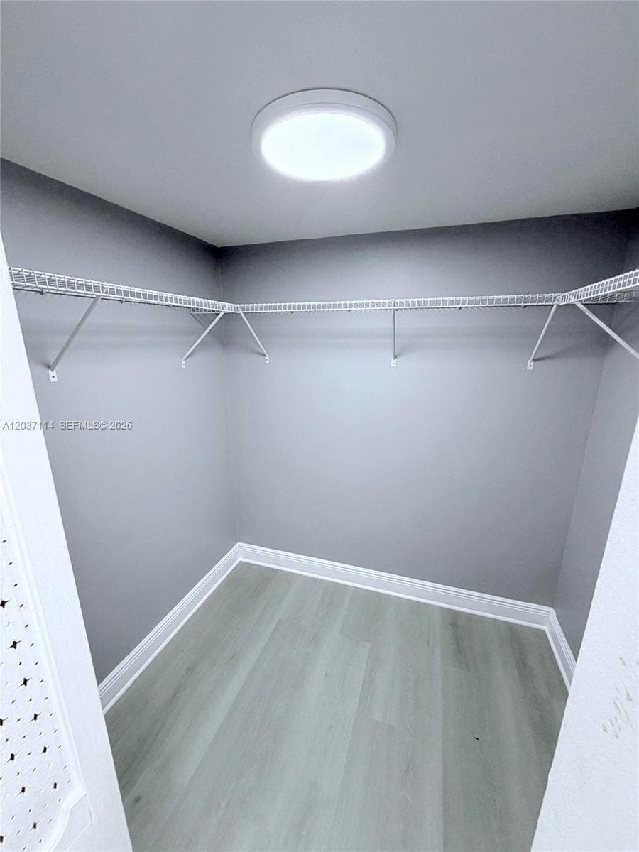 BRAVURA I CONDO · #407 in Aventura - Photo 8