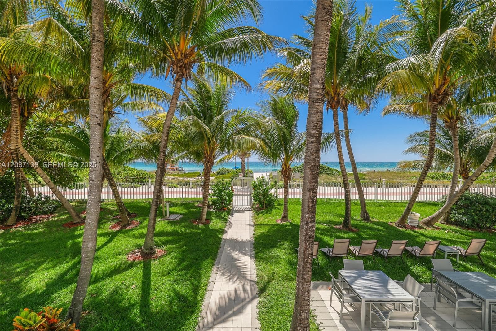 THE CARRIAGE CLUB SOUTH · #6E in Miami Beach - Photo 47