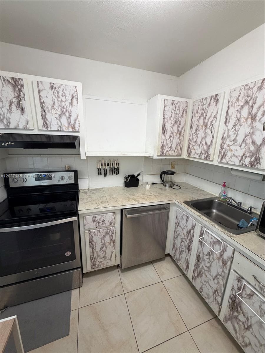 AVILA CONDO · #514 in Sunny Isles Beach - Photo 6
