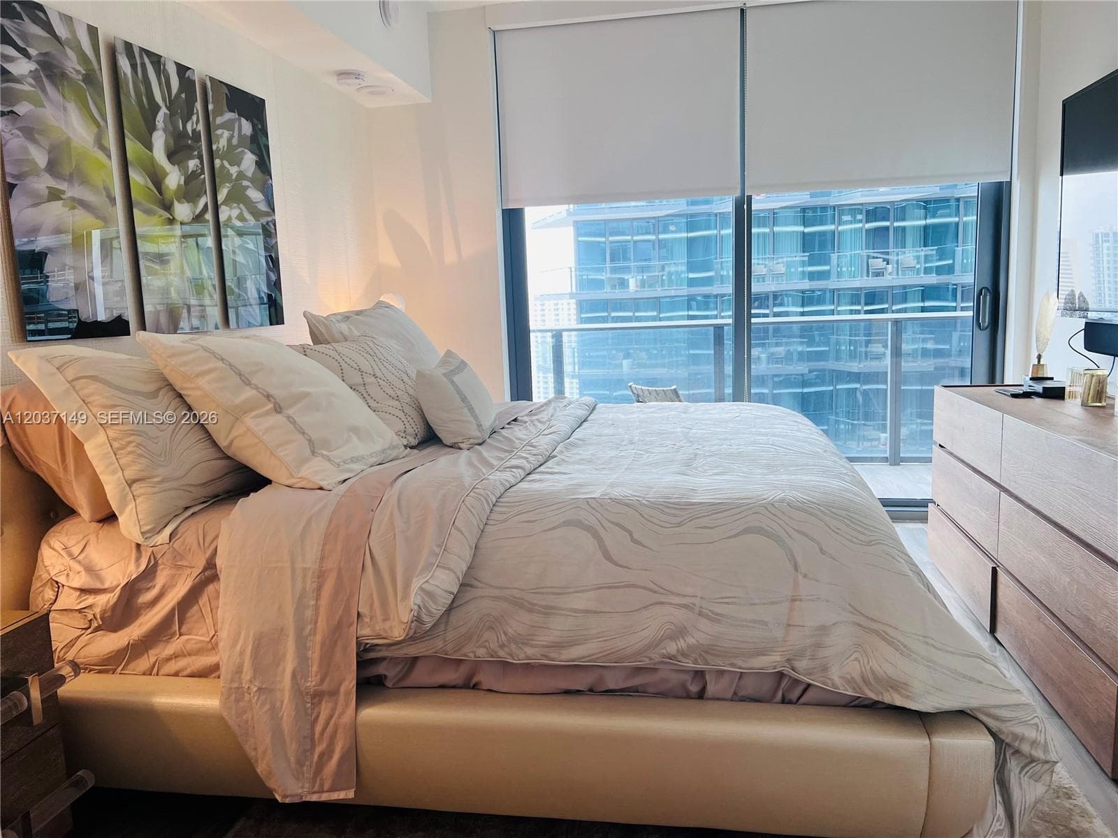 SLS Lux · #3608 in Miami - Photo 15