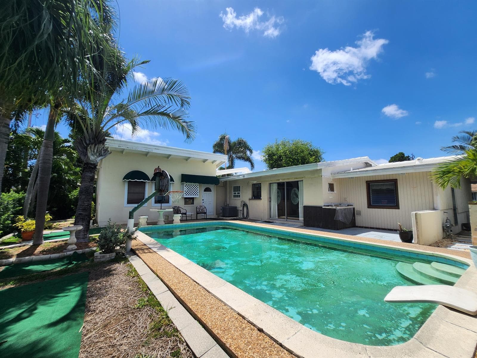 Private Pool/Patio
