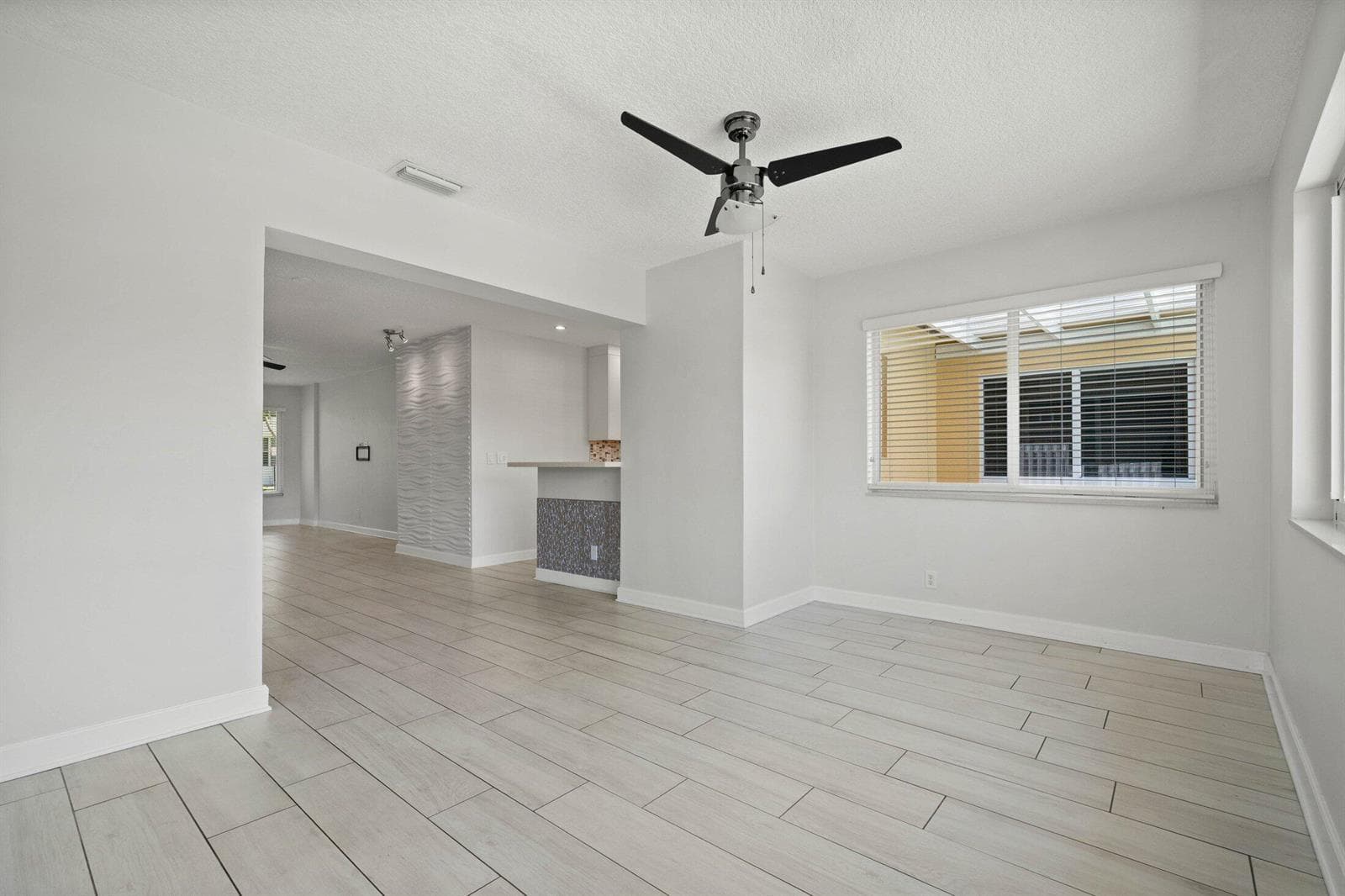 2255 SE 12th St Pompano Beach-20