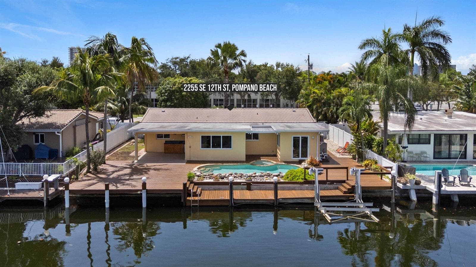 2255 SE 12th St Pompano Beach-44