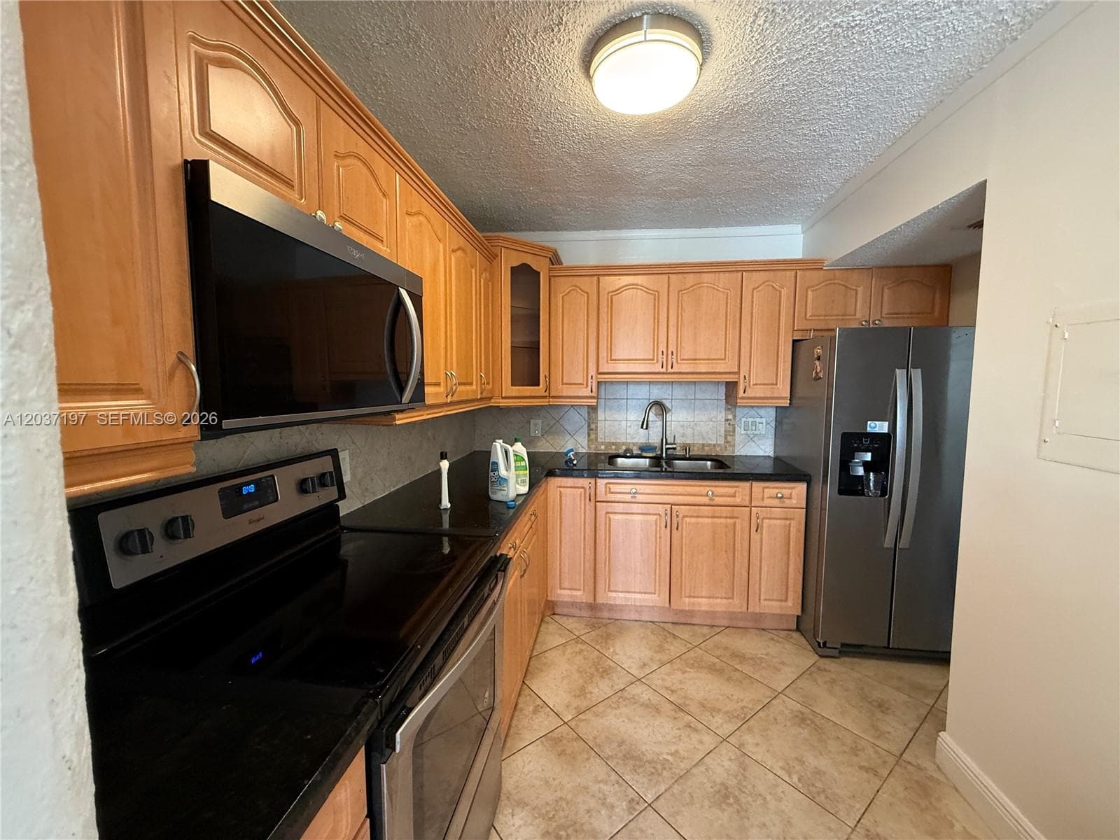 CRESTVIEW TOWERS CONDO · #507 in North Miami Beach - Photo 3
