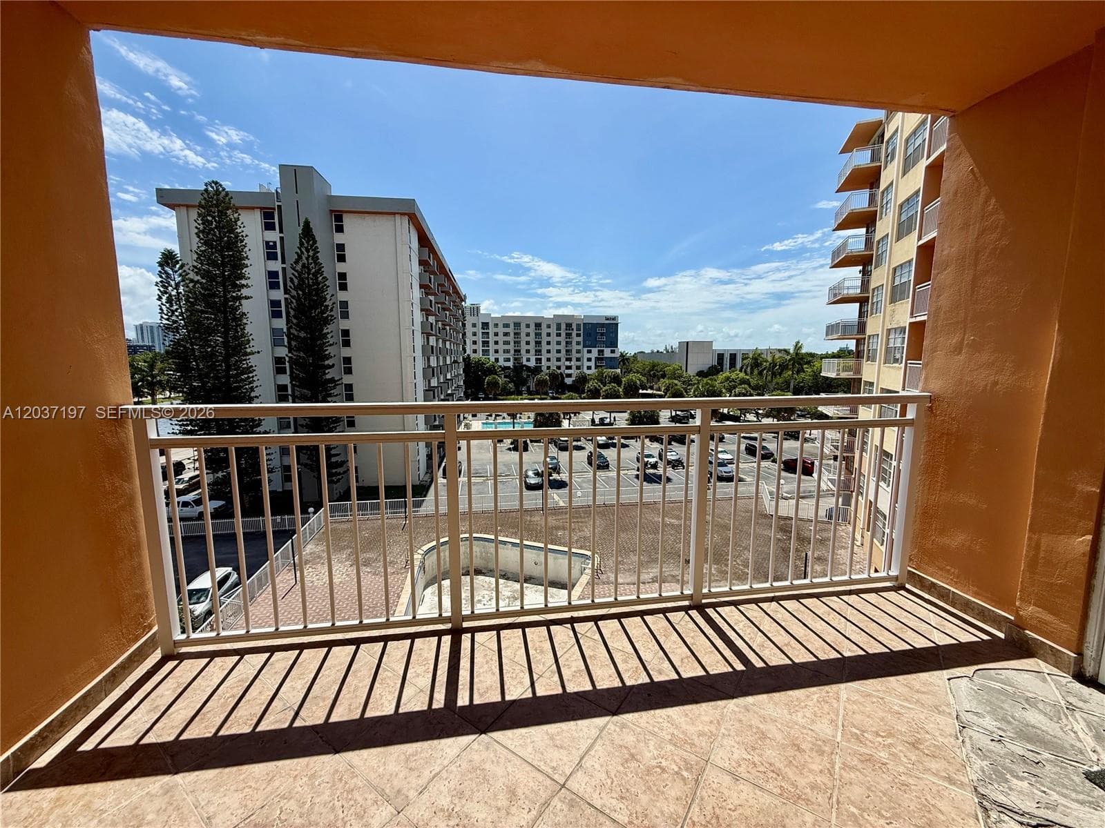CRESTVIEW TOWERS CONDO · #507 in North Miami Beach - Photo 1