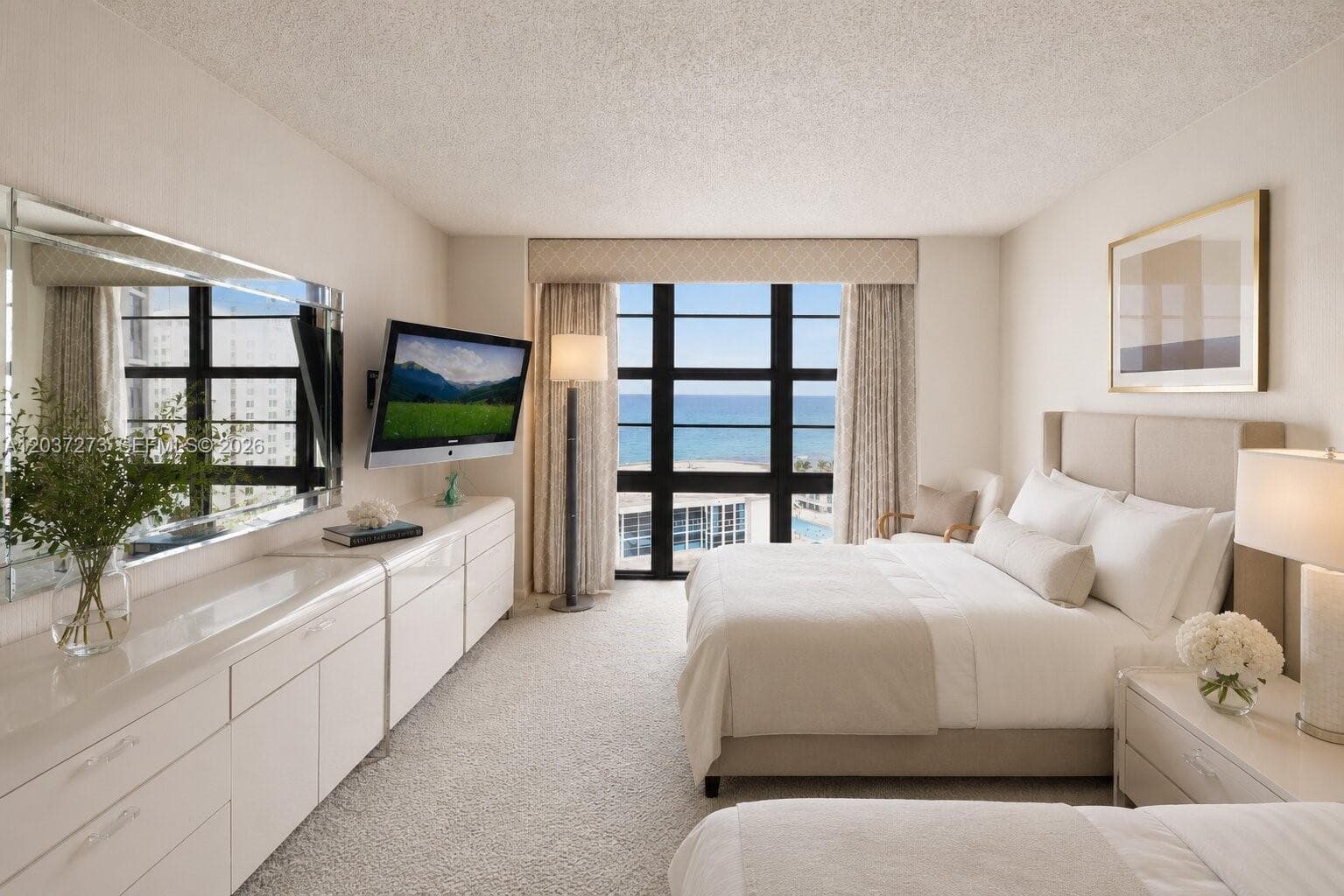 TOWERHOUSE CONDO · #1401 in Miami Beach - Photo 20
