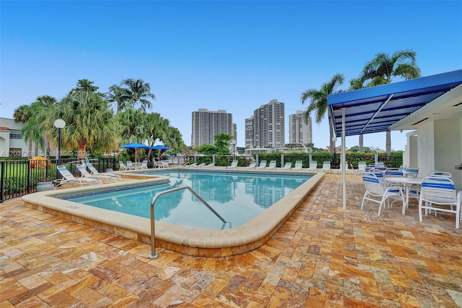 MARINER VILLAGE GARDEN CO · #358-5 in Aventura - Photo 9