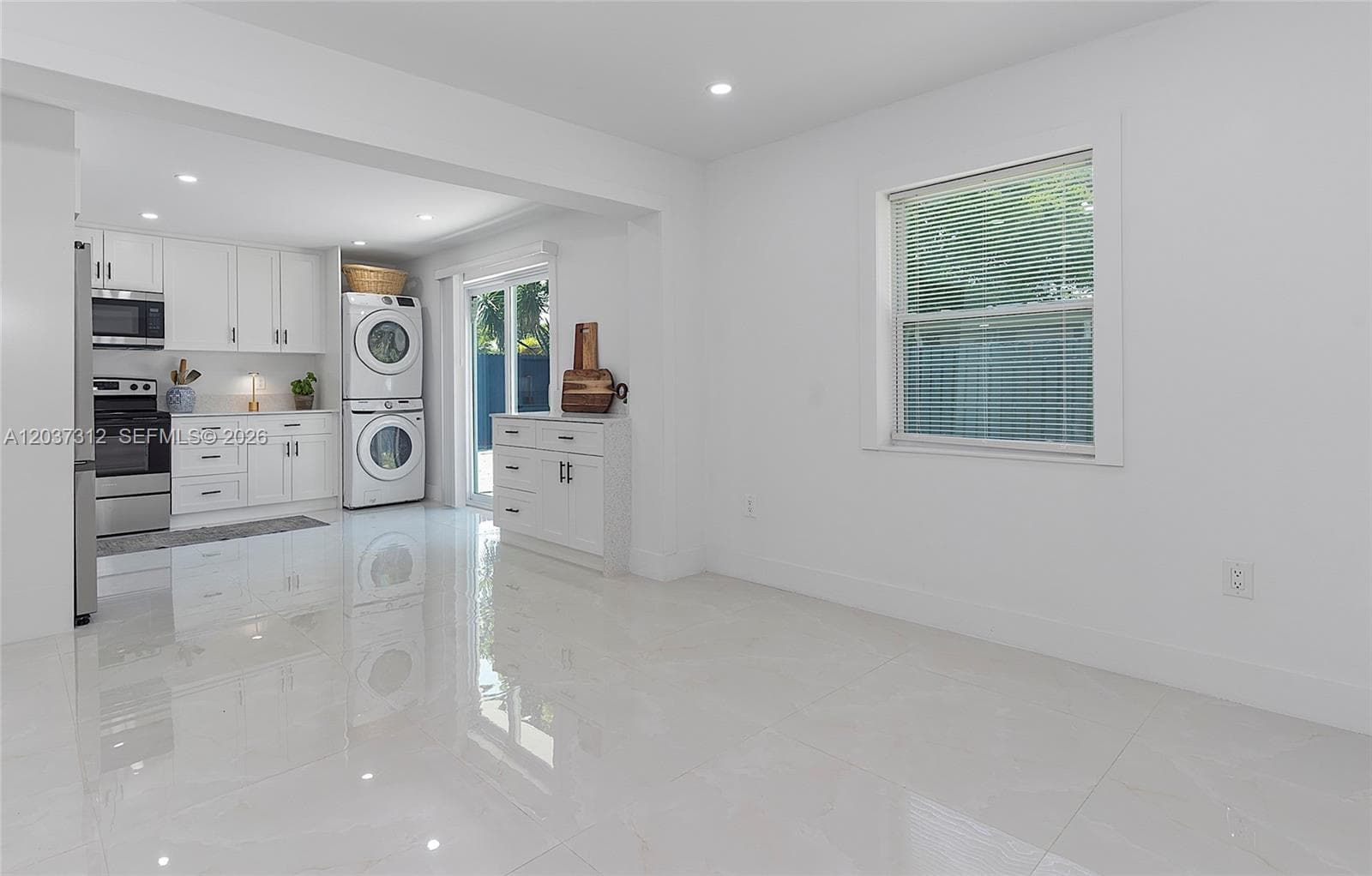 1473 NE 30th Ct photo 7