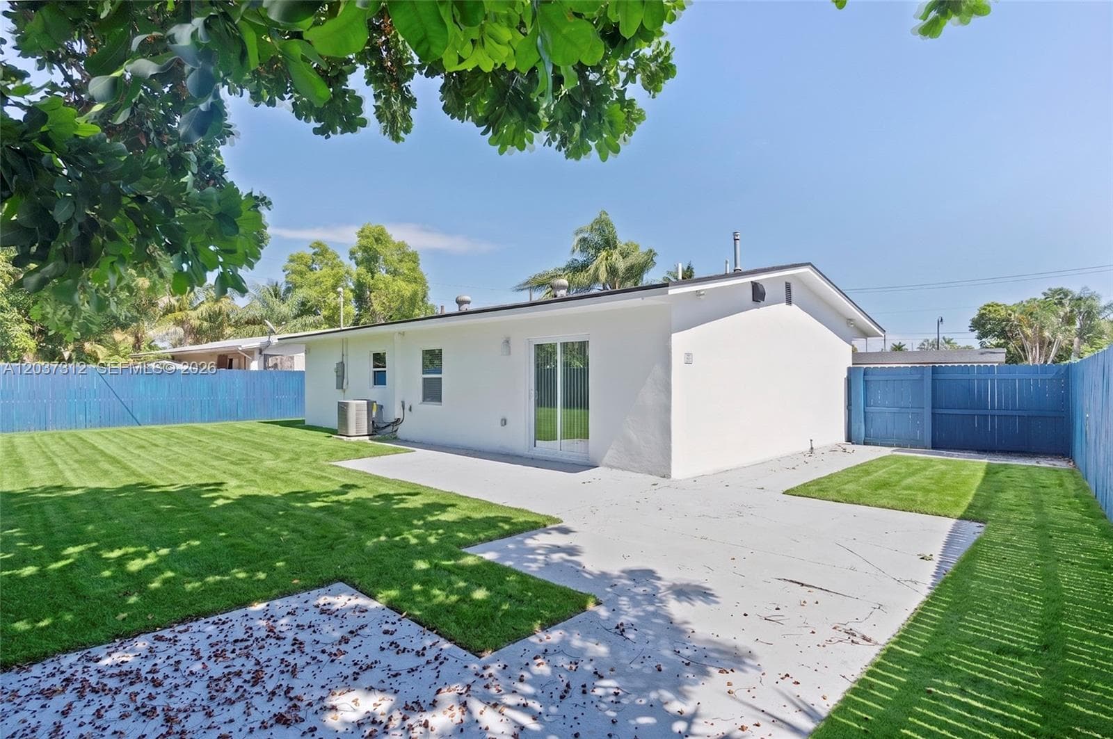 1473 NE 30th Ct photo 36