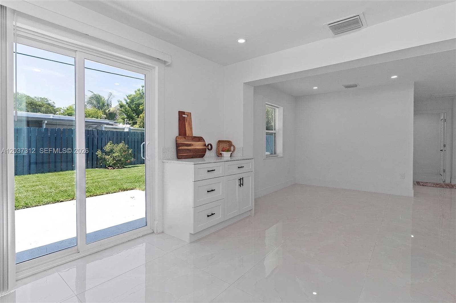 1473 NE 30th Ct photo 18