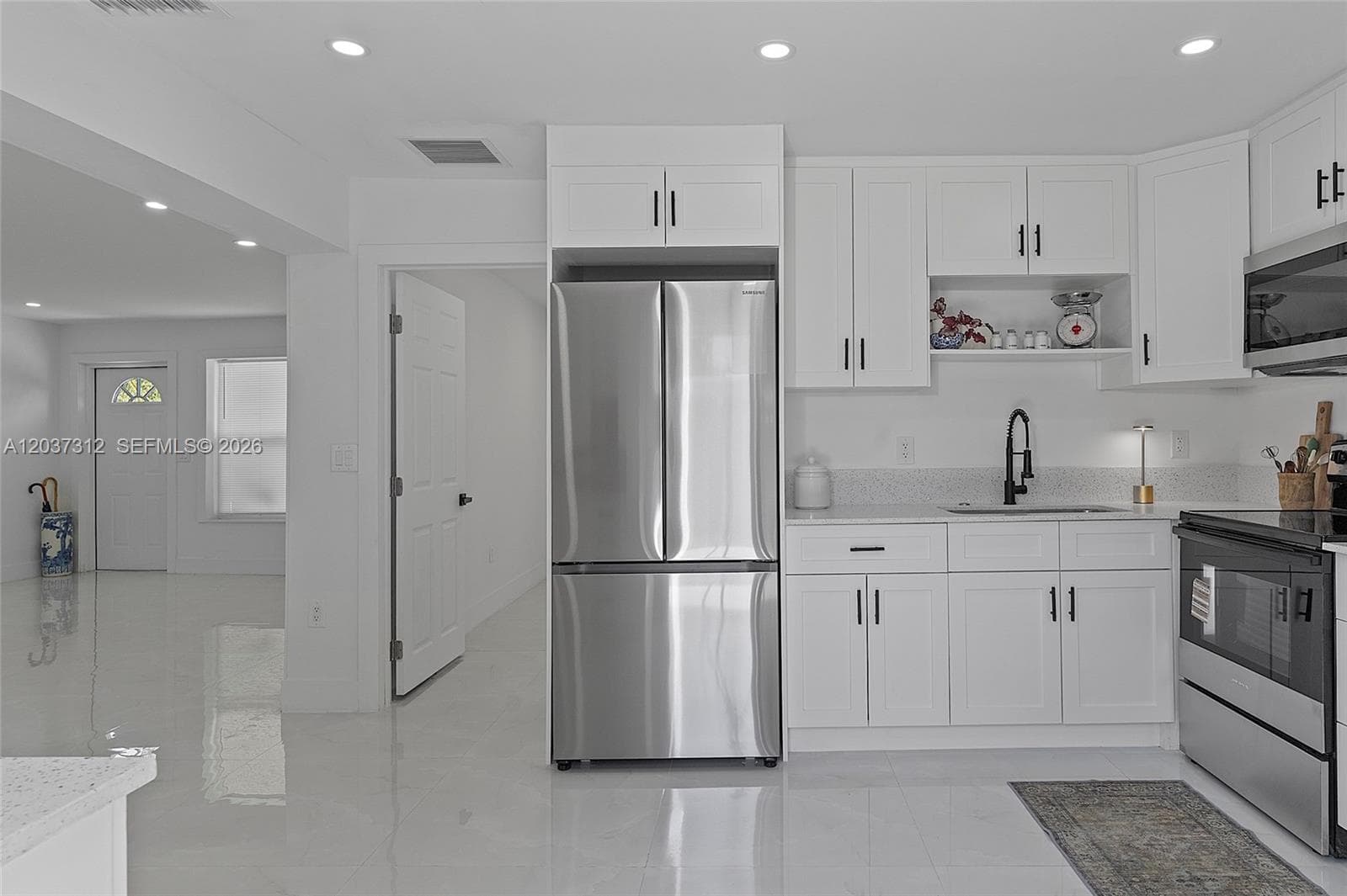 1473 NE 30th Ct photo 15