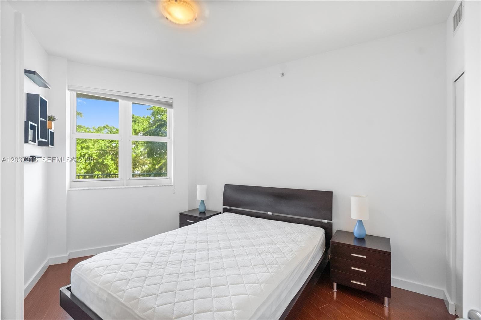 TURNBERRY VLG · #306 in Aventura - Photo 12