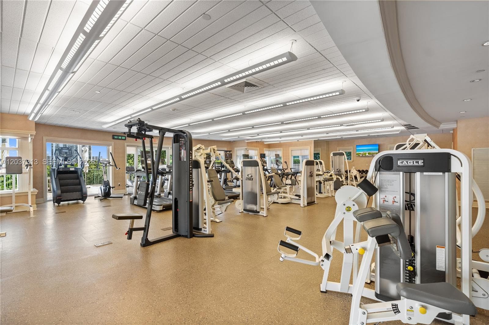 TURNBERRY VLG · #306 in Aventura - Photo 36