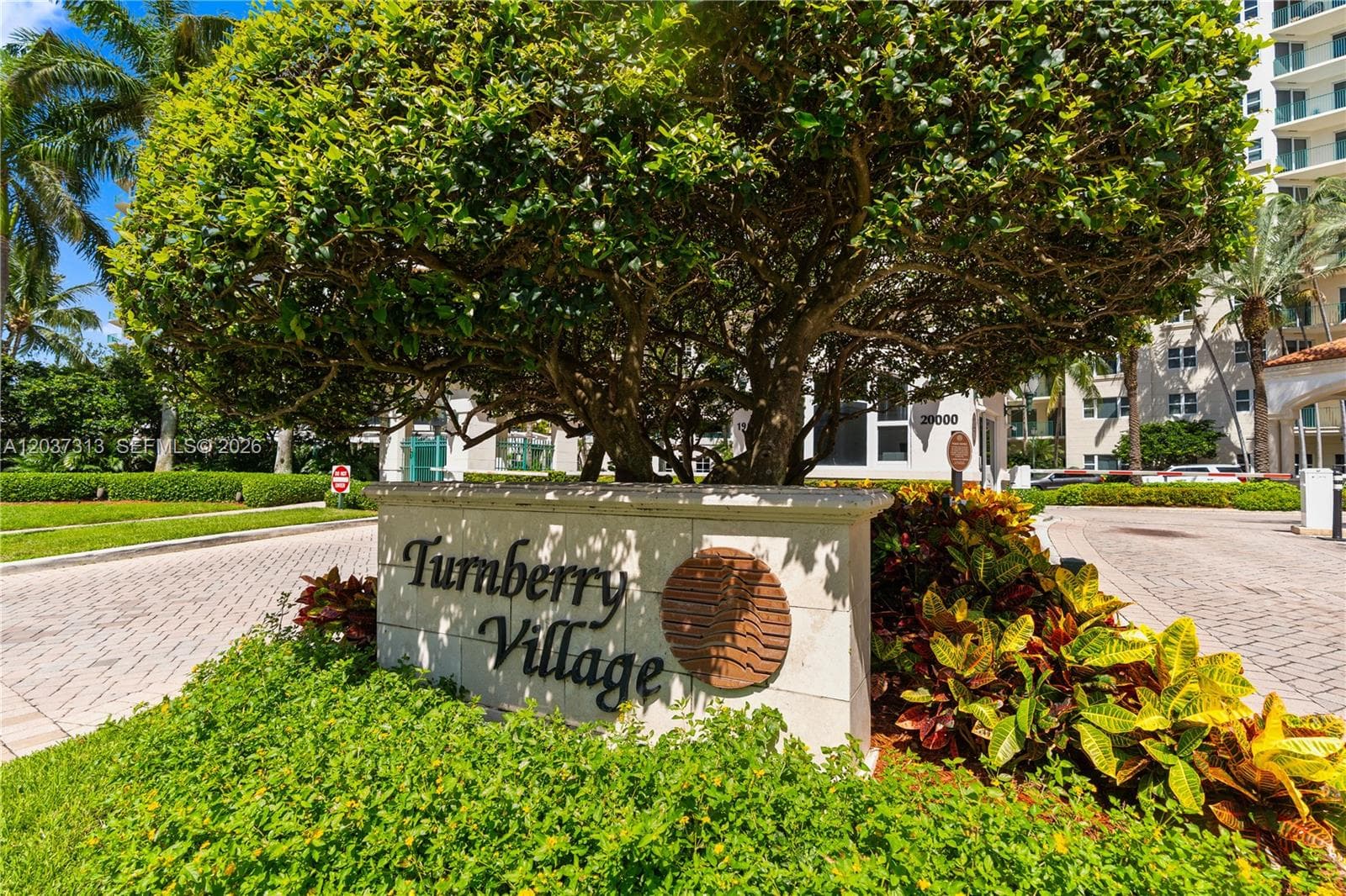 TURNBERRY VLG · #306 in Aventura - Photo 30