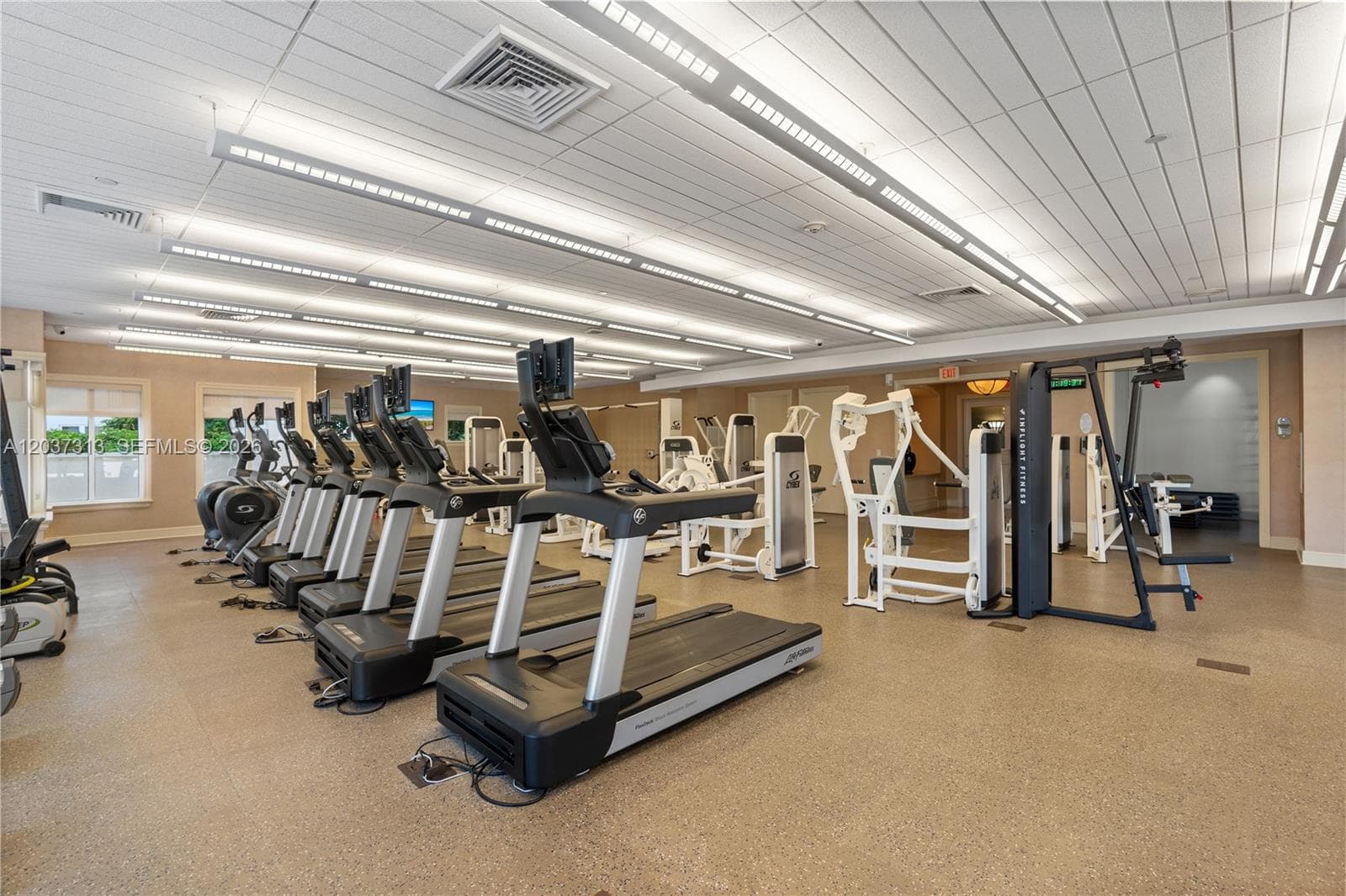 TURNBERRY VLG · #306 in Aventura - Photo 38
