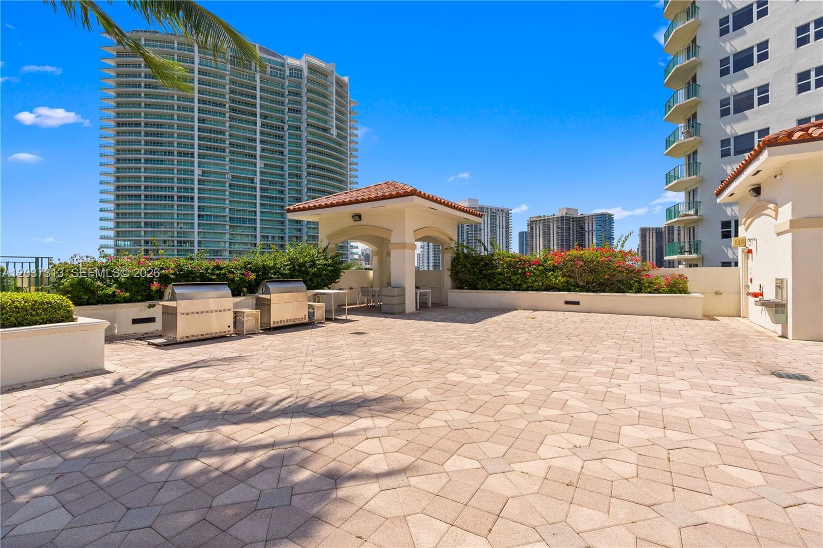 TURNBERRY VLG · #306 in Aventura - Photo 33