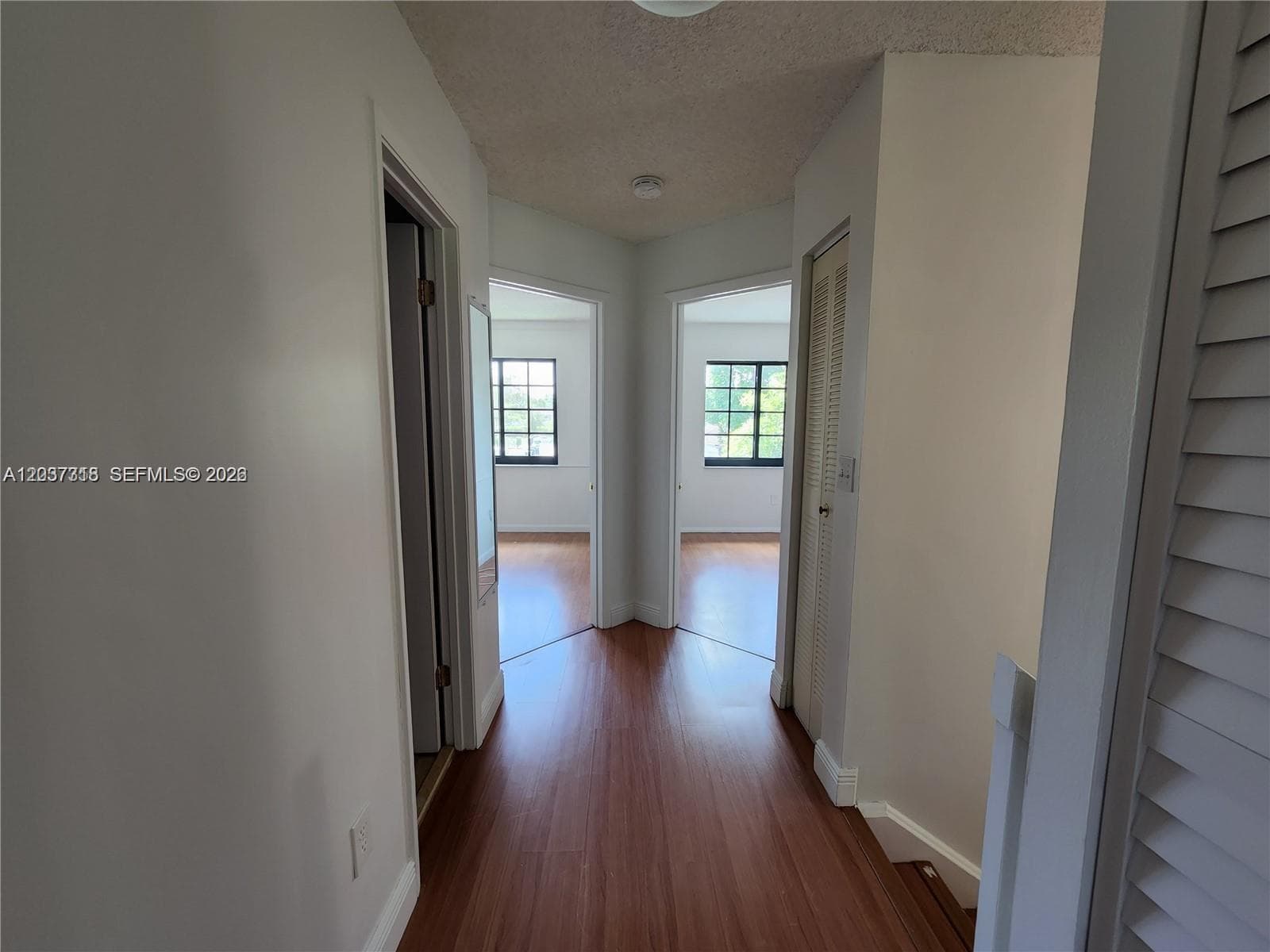 15561 SW 110th Ter photo 16