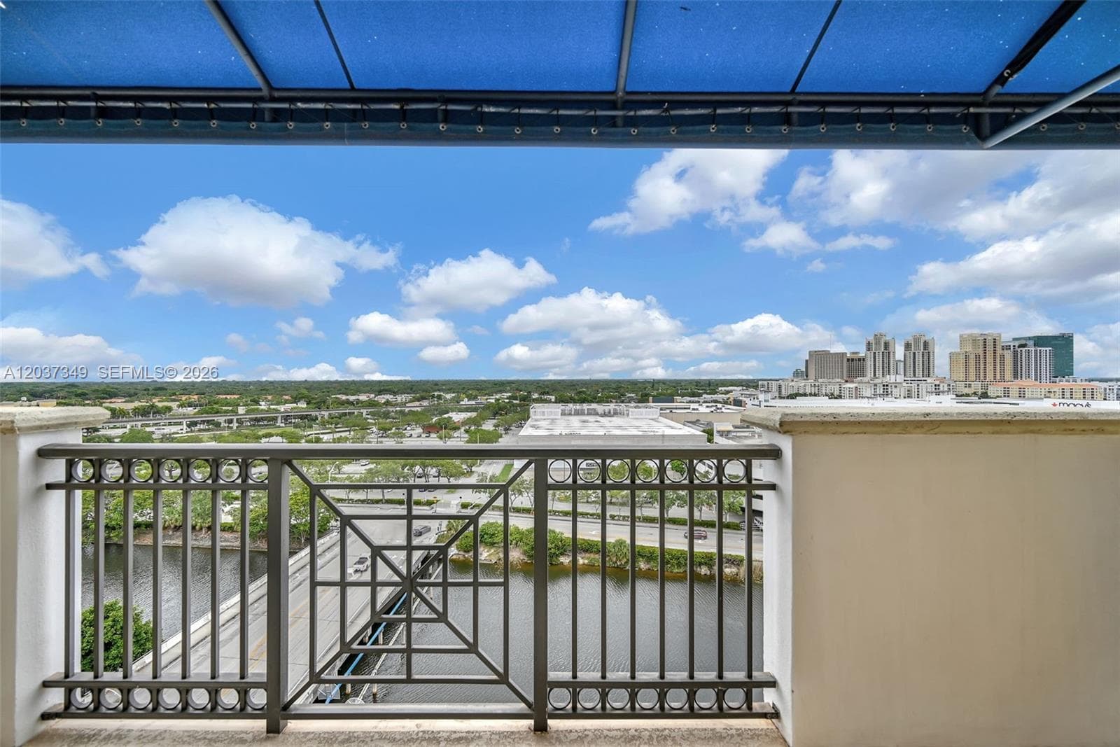 COLONNADE · #905 in Miami - Photo 43