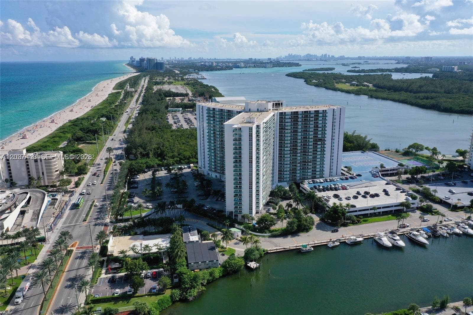 ARLEN HOUSE EAST · #726 in Sunny Isles Beach - Photo 29