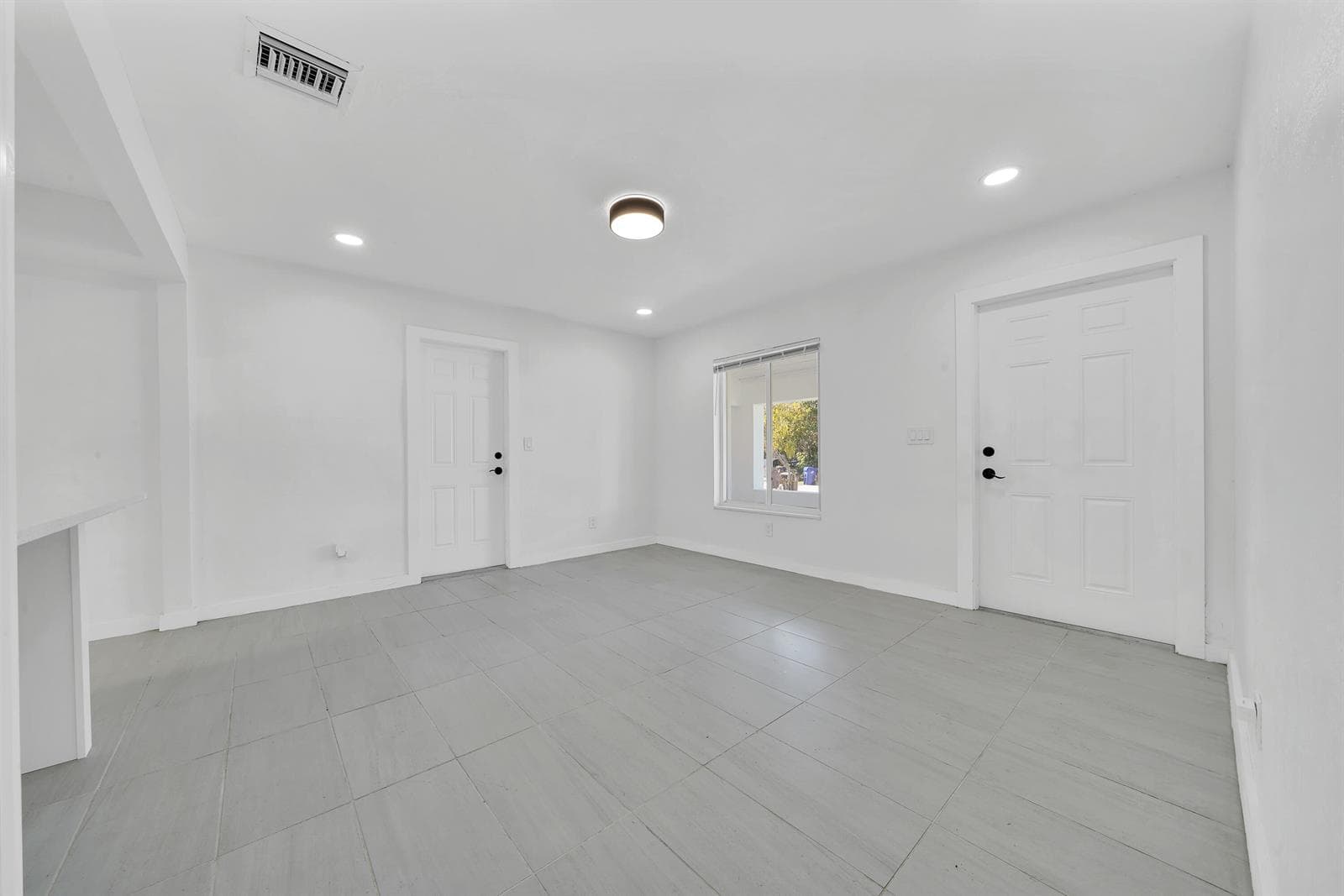 4 Living Room (1)