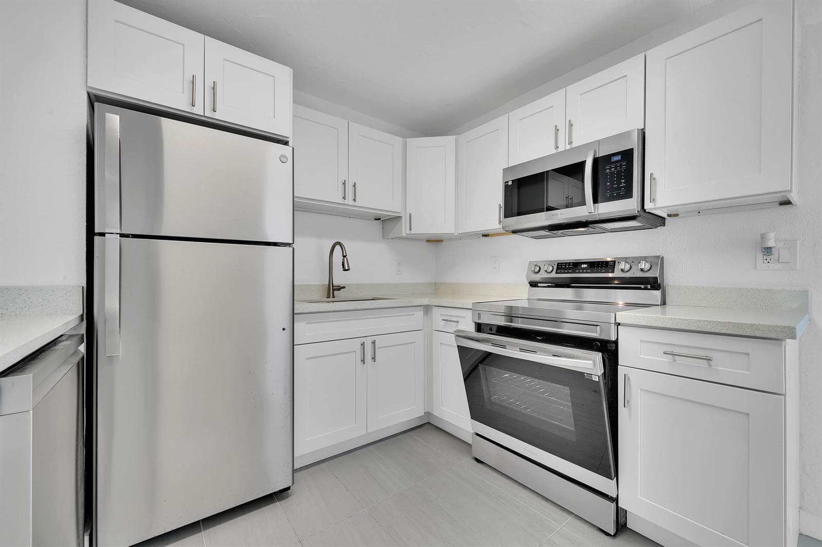 5 Kitchen (3)